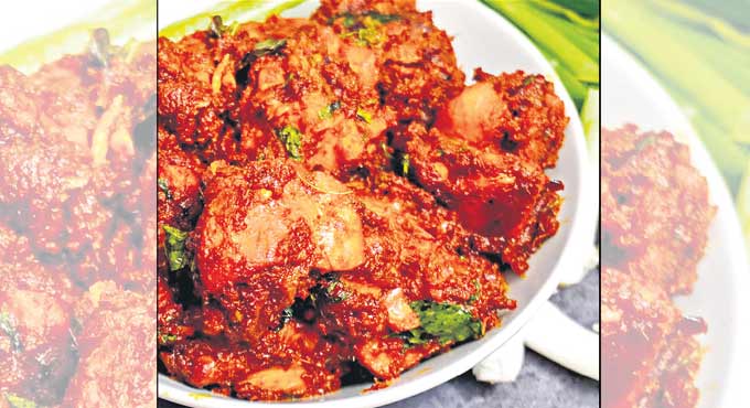 Dig in some flavourful chicken