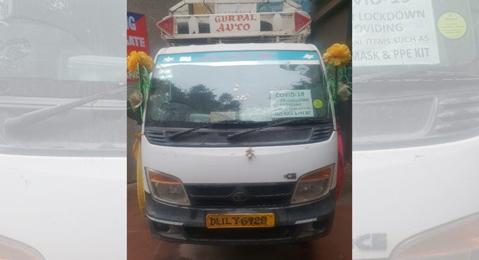 Delhi: Drug peddlers paste ‘Covid service’ sticker on vehicle to dodge cops, held
