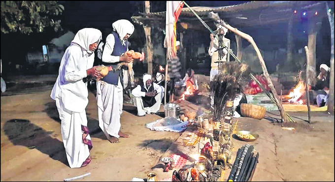 A guide to Kolams’ Satti Deyyal fair