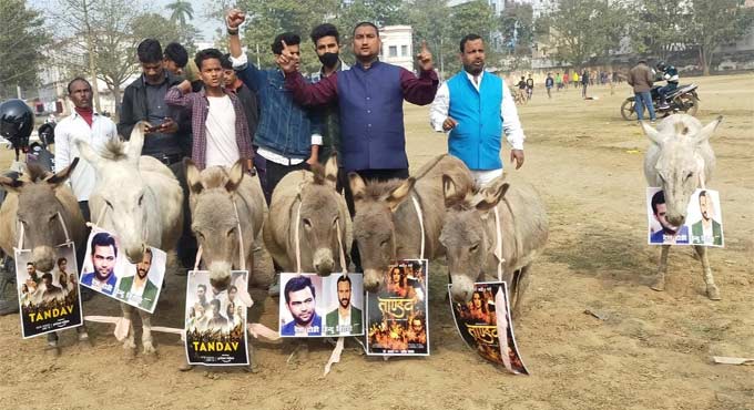 ‘Donkey march’ in Patna against ‘Tandav’
