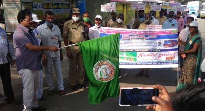 Drivers Day rally held in Karimnagar