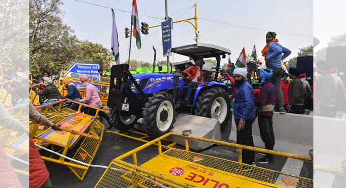 Farmers protest: Entry, exit gates of over 10 Delhi metro stations temporarily closed