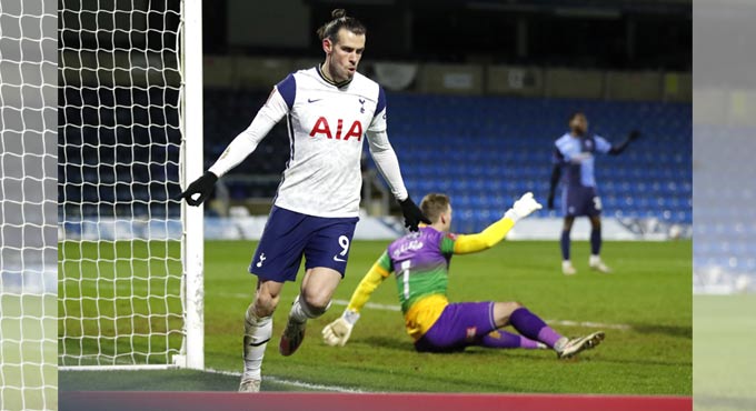 Gareth Bale scores for Tottenham against Wycombe
