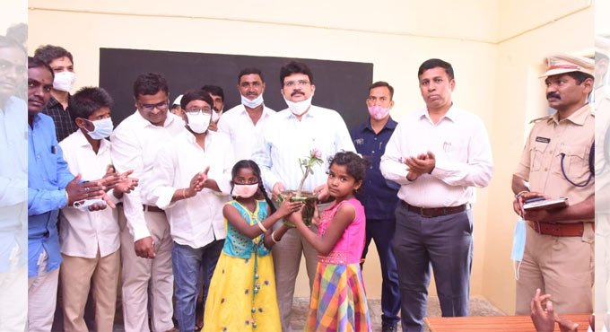 Haridaspur villagers get support from Collector, philanthropists