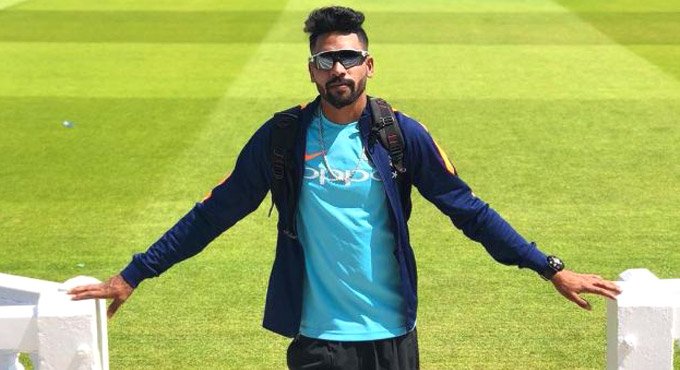 Indian cricketer Mohammed Siraj confirms engagement