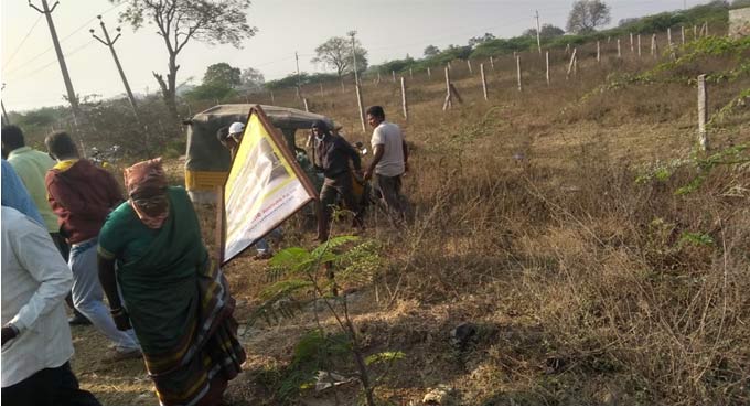 Two dead in separate accidents in Patancheru