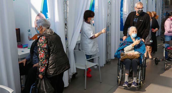 Israel reports record high of Covid-19 patients in serious condition