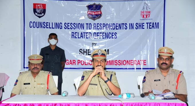 Citizens to provide protection to women: Karimnagar CP