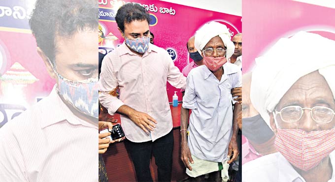 People make a beeline to greet KTR