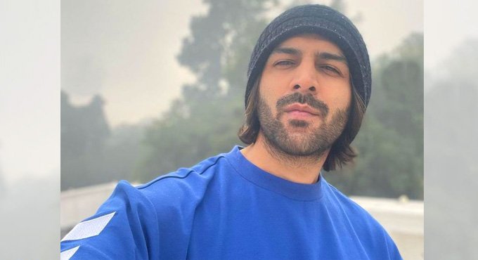 Kartik Aaryan explains real happiness in hilarious post