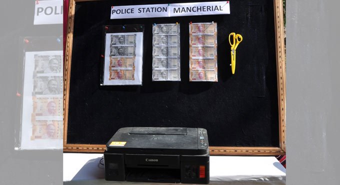Two held for circulating fake currency in Mancherial