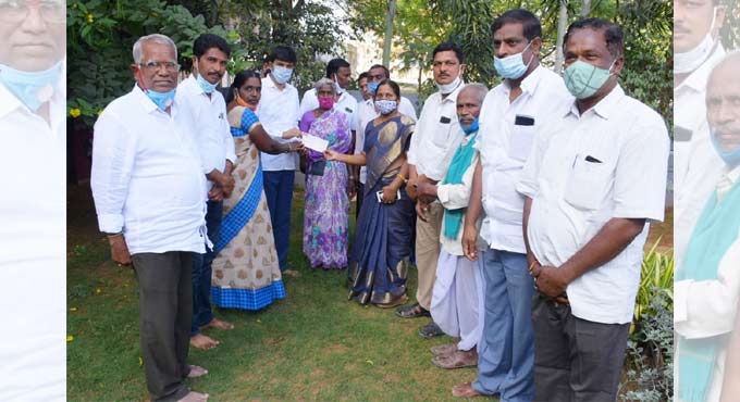 Telangana govt extends Rs 10 lakh aid to martyr’s kin