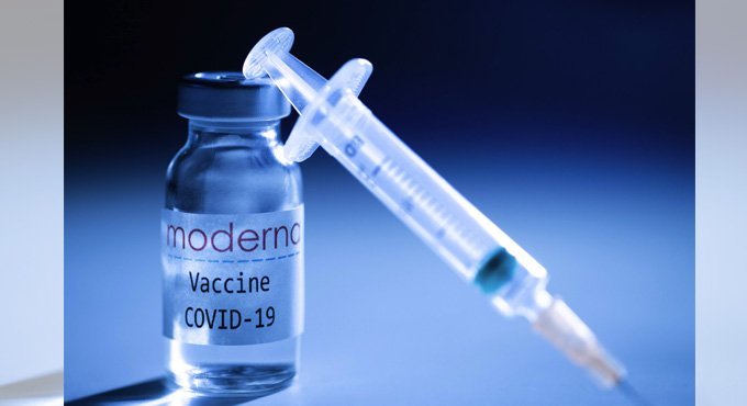 Moderna says its Covid-19 vaccine works against new variants