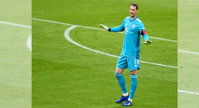 Neuer scripts Bundesliga record as Bayern Munich defeat Schalke