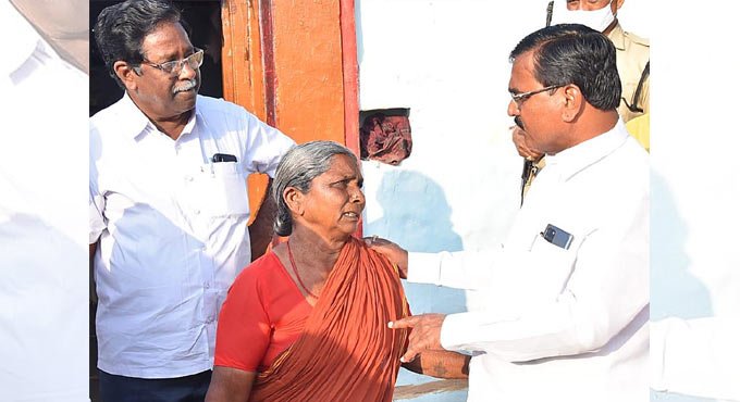 Sleepovers at villages help us know people’s issues: Niranjan Reddy