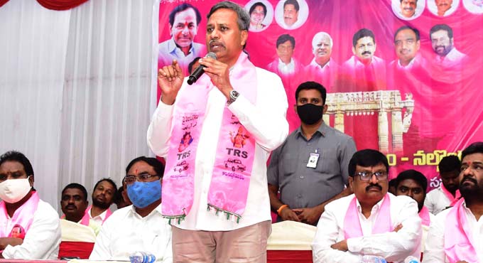 Palla Rajeshwar Reddy slams BJP for mudslinging