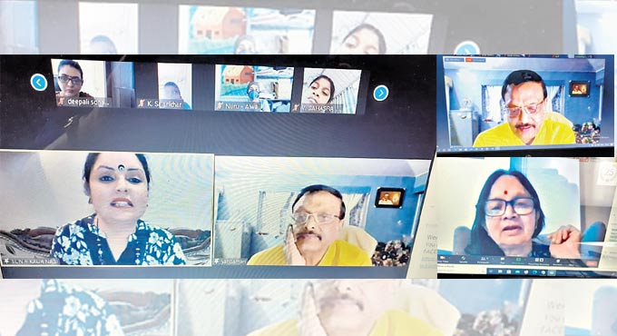 A helping hand to students in pandemic times