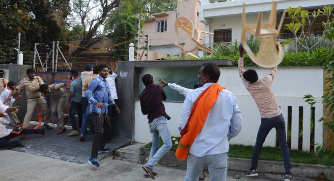BJP cadre attacks residence of Parkal MLA