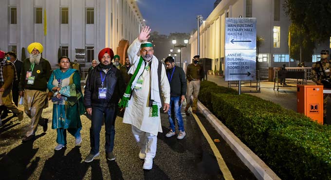 Govt-farmers talks inconclusive; Next meeting on Jan 8