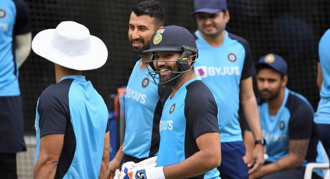 Five, including Rohit Sharma, put in isolation