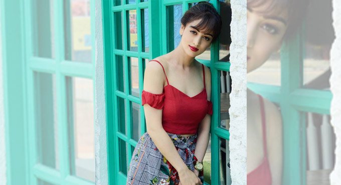 Sandeepa Dhar learnt her Kaagaz dance number overnight