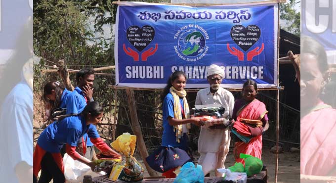 NGO distributes groceries, blankets to tribals in Mancherial