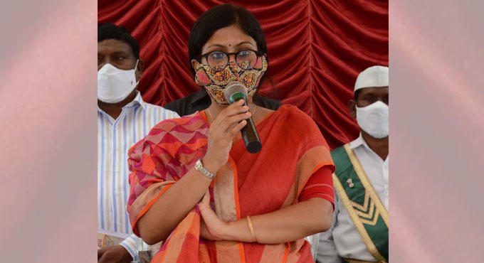 Make best use of govt schemes: Adilabad Collector