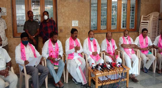 Uttam has lost his mind, says TRS MLA