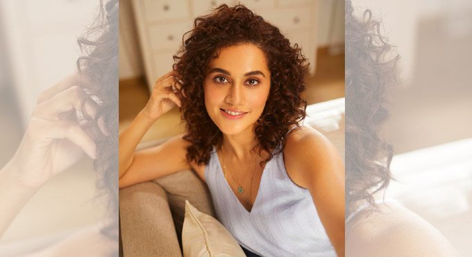 Taapsee Pannu heads back to theatres to watch ‘Wonder Woman 1984’