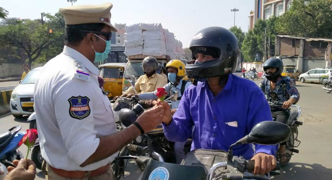 Hyderabad: Motorists urged to wear helmets