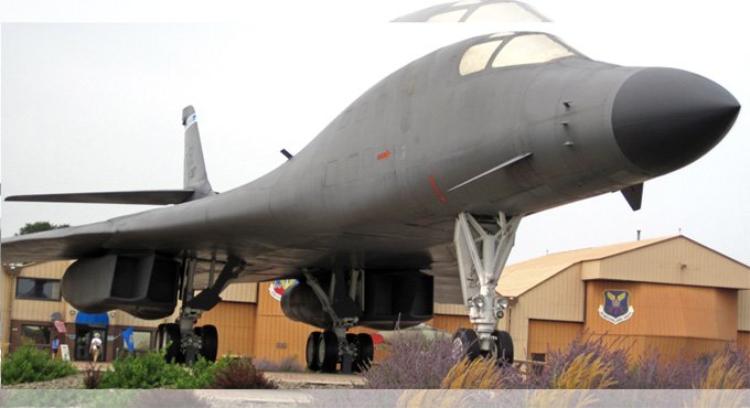 US B-1B long-range heavy bomber to perform ‘fly-by’ at Aero India
