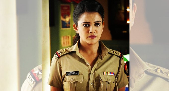 Action in Uniform: Women cops get real