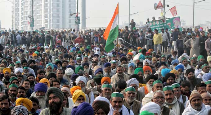 Protesting farmer dies of heart attack in Ghaziabad