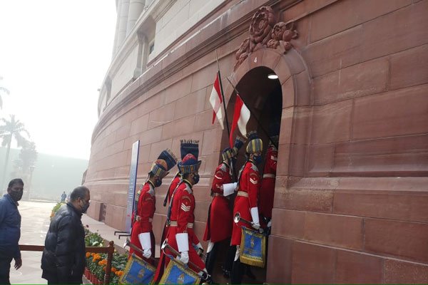 Economic Survey seeks more short-term fiscal support