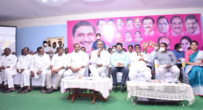 Resolve issues of RC Puram residents: Harish to officials