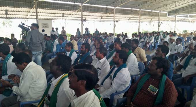 Get turmeric board in 10 days or quit, farmers tell MP Aravind