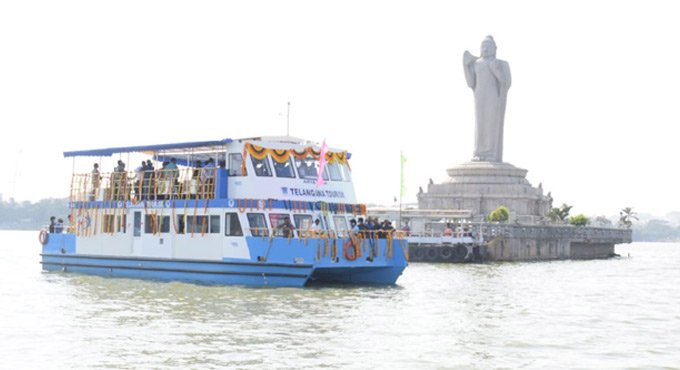 Hyderabad: Hussain Sagar gets new 80-seat cruiser