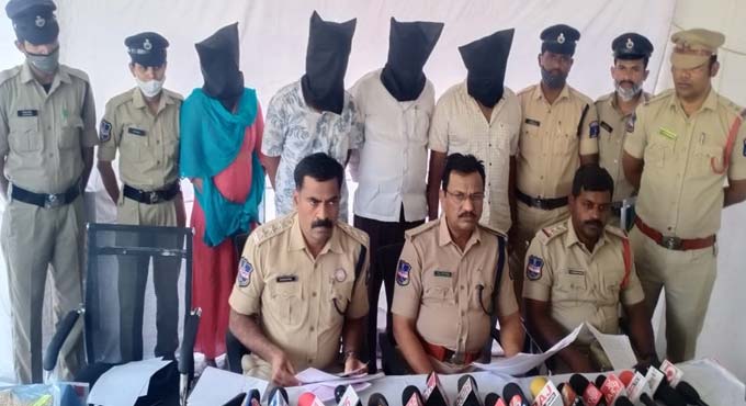 Four held for cheating businessman in Hyderabad