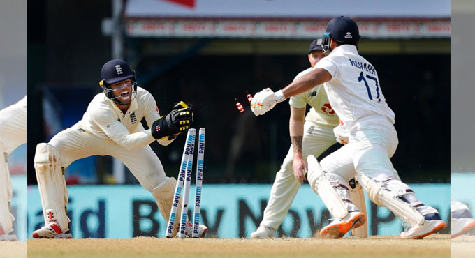 Birthday boy Ben Foakes’s wicket-keeping gets high praise
