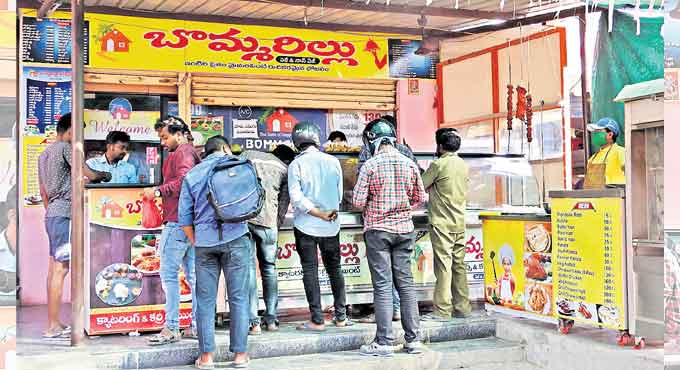 This ‘Bommarillu’ in Mancherial is a gastronome’s delight