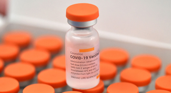 Hong Kong kicks off COVID-19 vaccinations with Sinovac jab