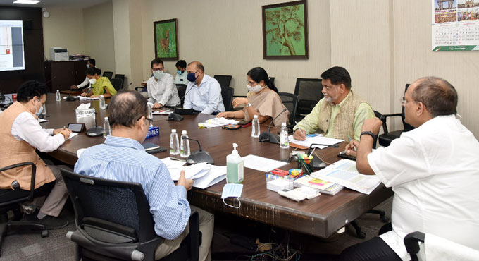 Prepare note on TS achievements for Niti Aayog meeting: CS to officials