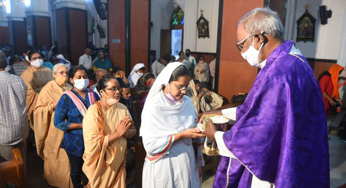 Christians in Hyderabad observe Ash Wednesday