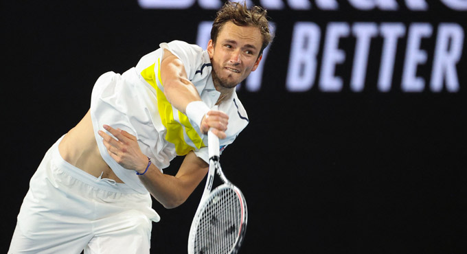 Medvedev whips past Tsitsipas to reach Australian Open final