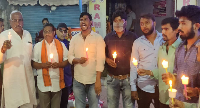 Tributes paid to Dilsukhnagar bomb blast victims