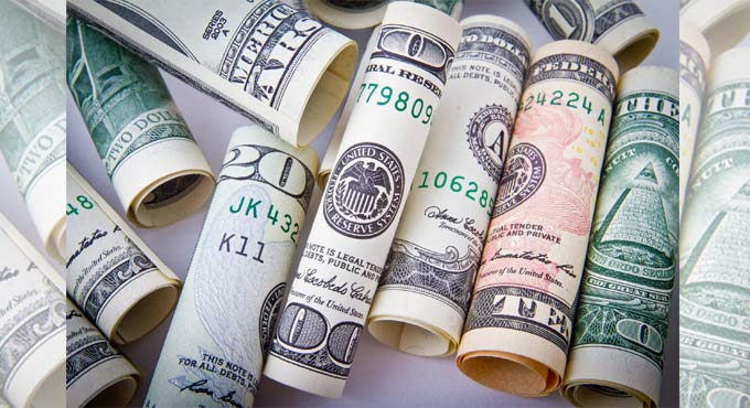 Rupee opens on flat note against US dollar in early trade