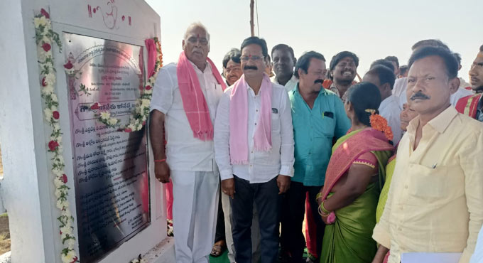 Asifabad: Erravagu bridge thrown open to public