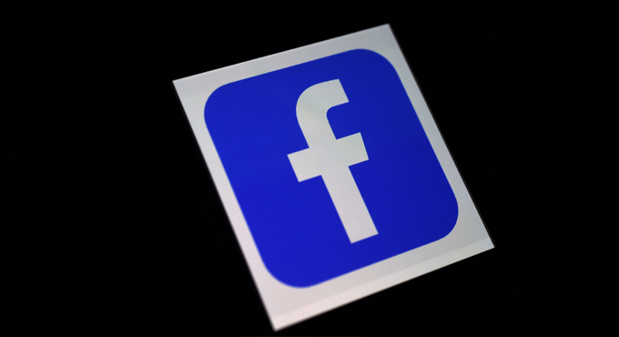 Facebook blocks Australians from accessing news on platform