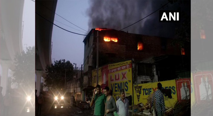 Fire in Delhi cosmetics factory, one dead