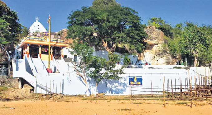 Asifabad: Gangapur temple decked up for Jatara
